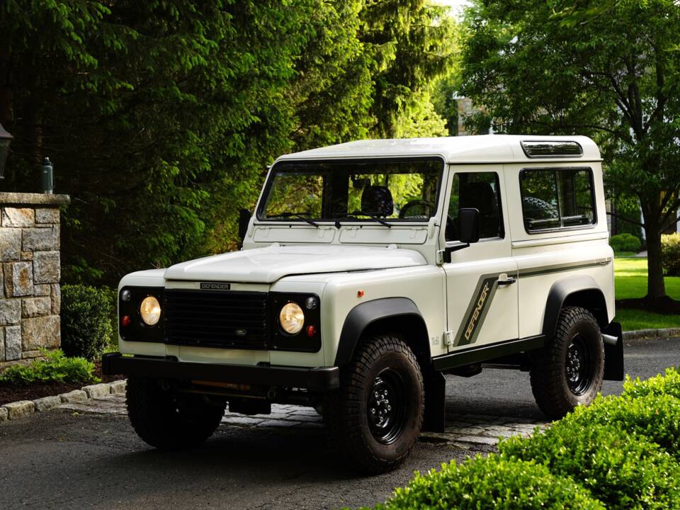 Image 3/96 of Land Rover Defender 90 (1995)