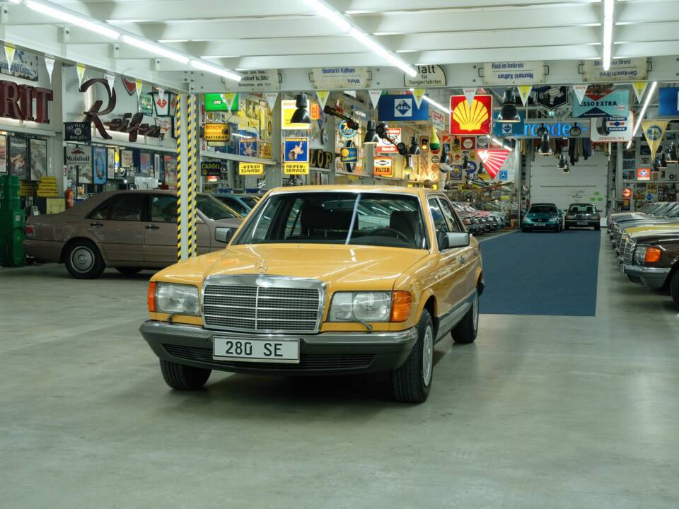 Bild 16/50 von Mercedes-Benz 280 SE (1981)