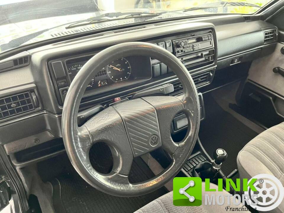 Immagine 6/10 di Volkswagen Golf Mk II 1.3 (1990)