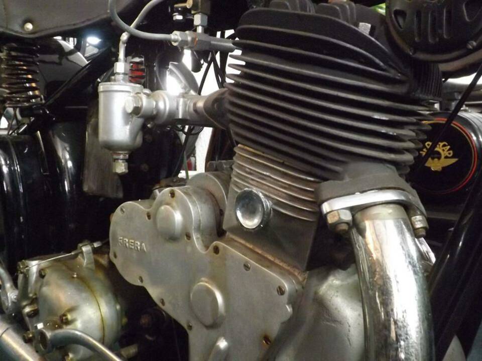 Afbeelding 24/35 van Frera DUMMY (1946)