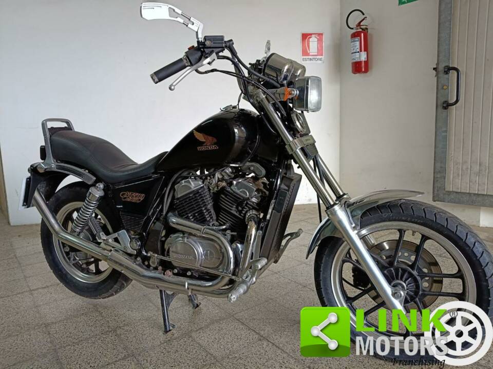 Bild 2/10 von Honda DUMMY (1987)