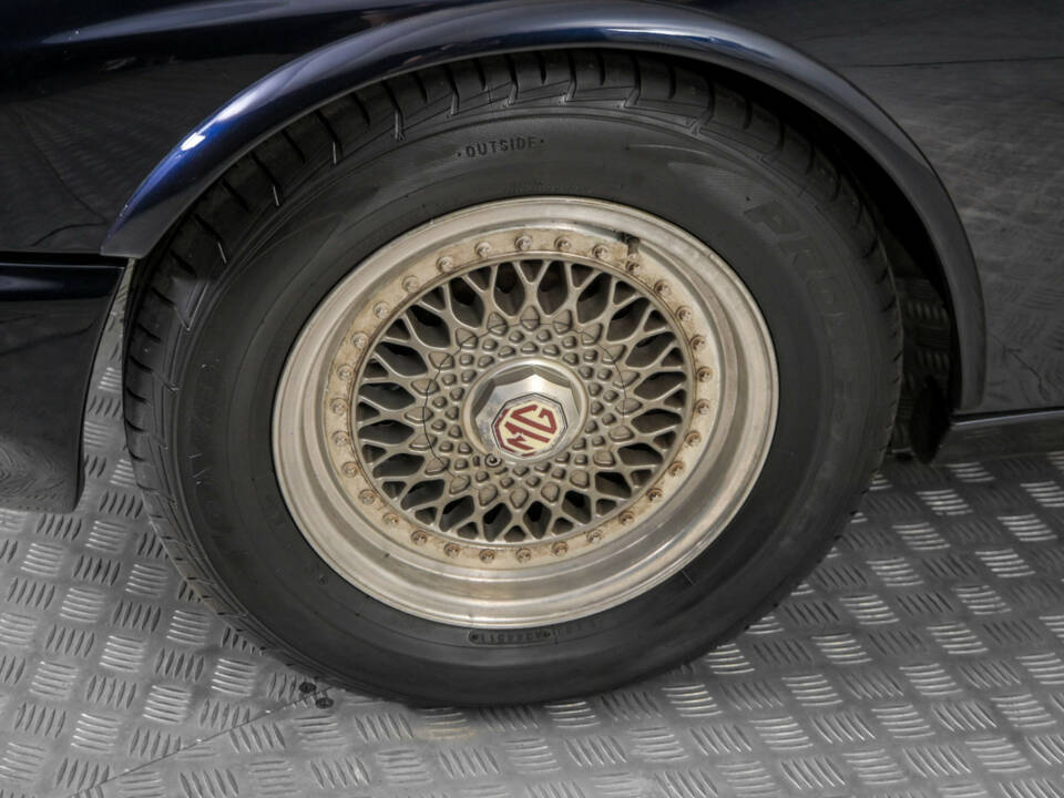 Immagine 23/50 di MG RV8 (1991)