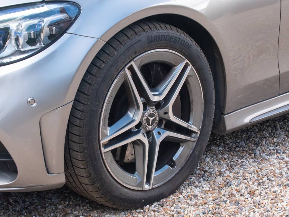 Bild 22/50 von Mercedes-Benz C 300 d (2019)