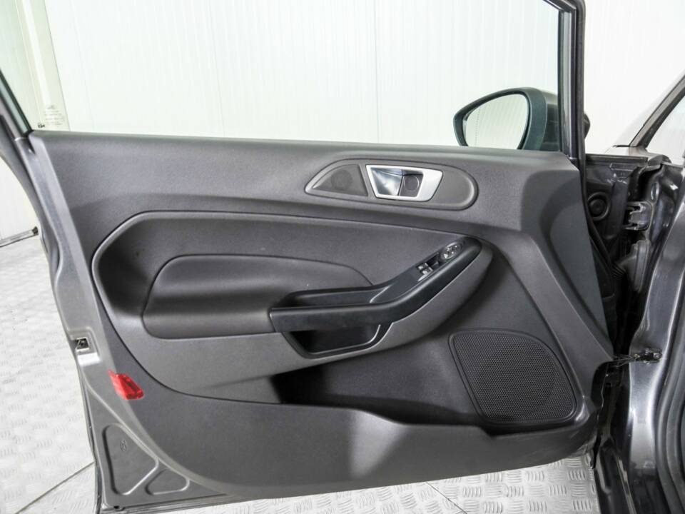 Bild 34/50 von Ford Fiesta 1.5 TDCi (2016)