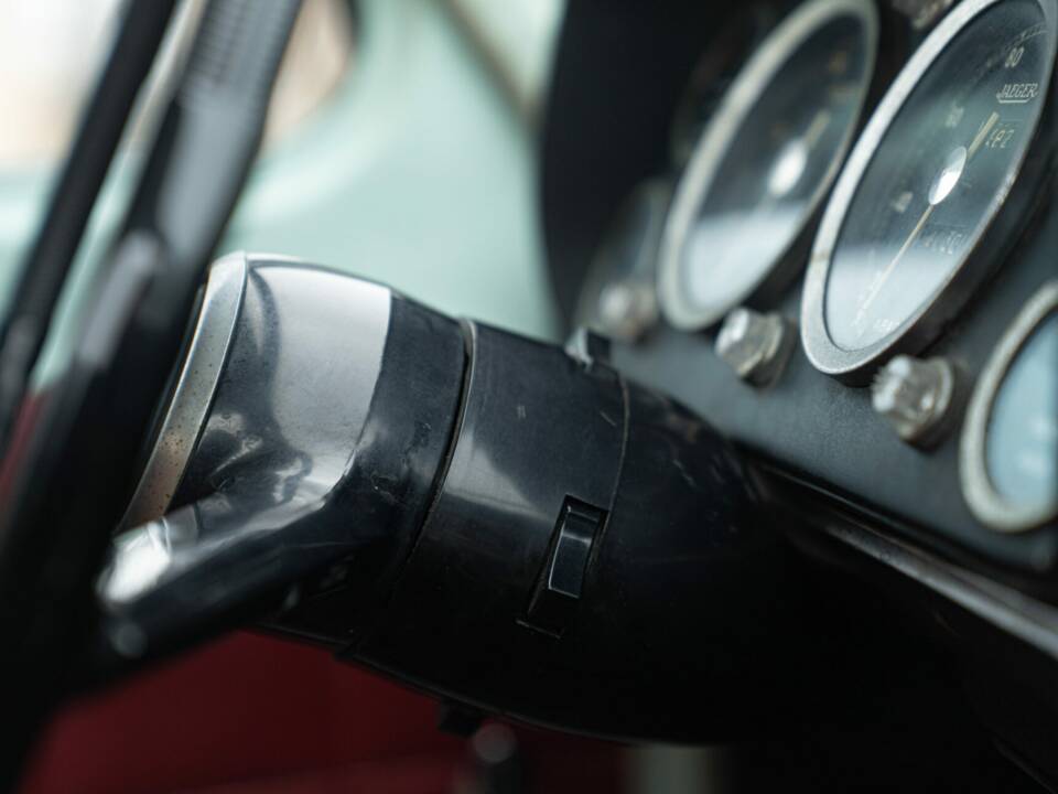 Image 41/50 of Abarth Simca 1150 (1963)