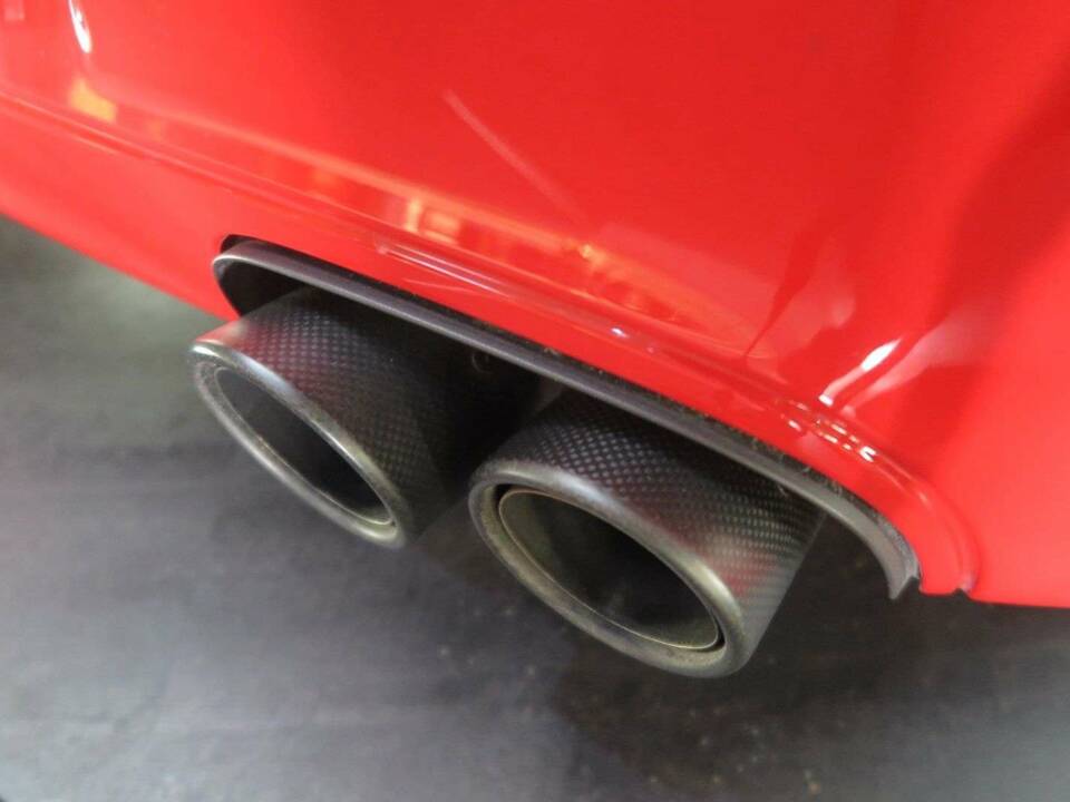 Image 37/50 of Porsche 911 Carrera 4S (2011)