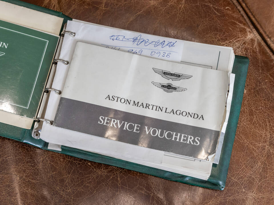 Image 50/71 de Aston Martin V8 EFi (1988)