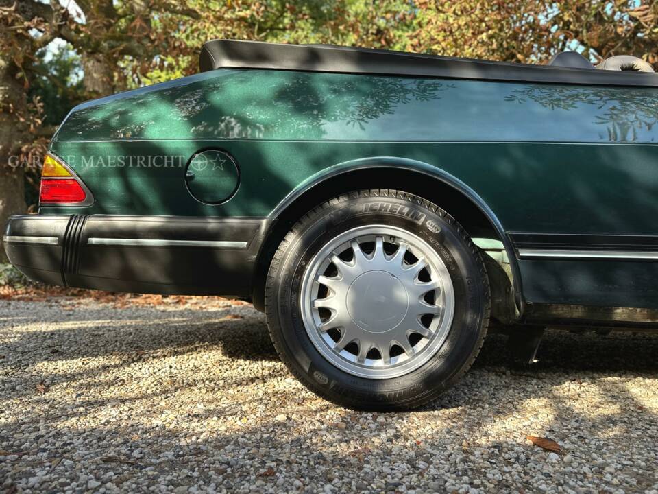 Image 16/100 of Saab 900 S (1993)