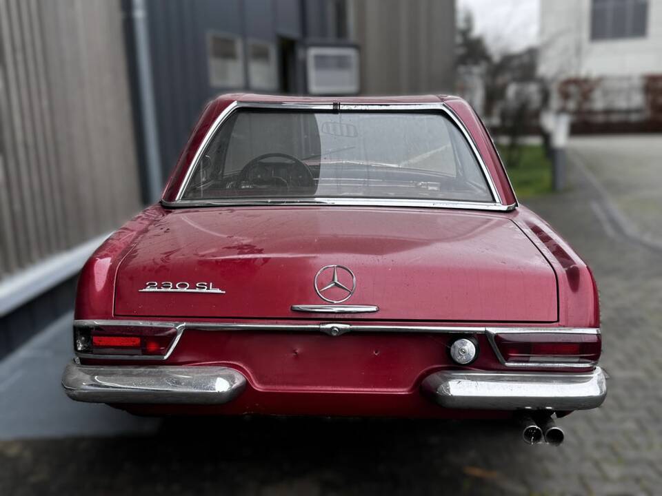 Image 5/8 of Mercedes-Benz 230 SL (1965)