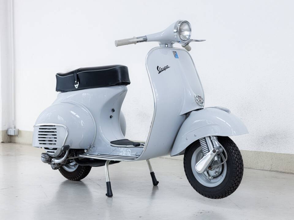 Image 3/21 of Piaggio Vespa 125 (1964)