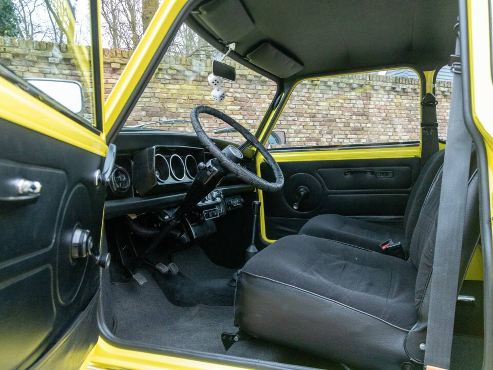 Bild 32/50 von Austin Mini 1000 (1973)