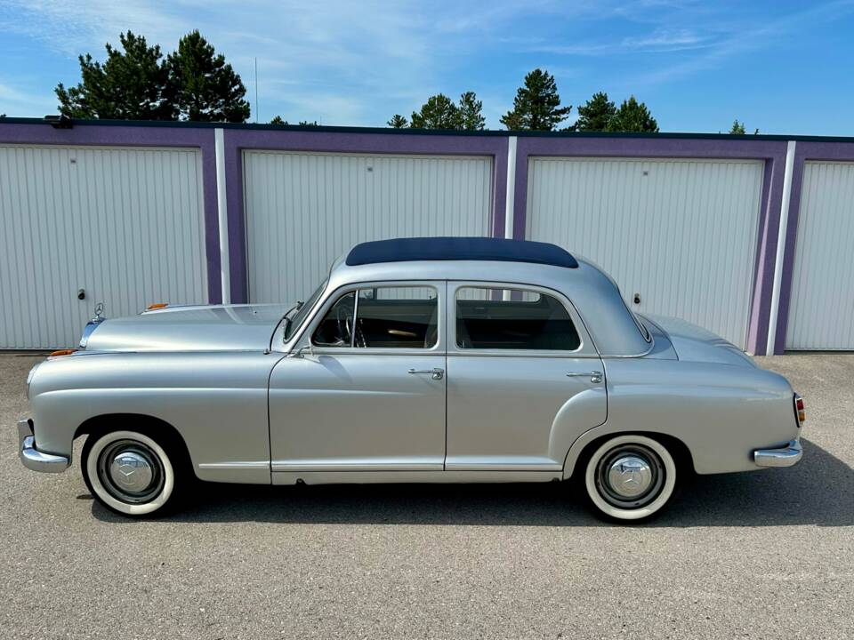 Bild 6/8 von Mercedes-Benz 219 (1956)