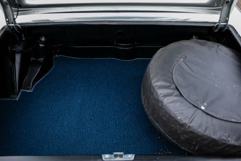 Image 20/35 of Mercedes-Benz 280 SL (1969)