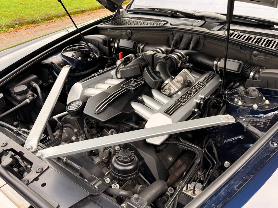 Afbeelding 35/40 van Rolls-Royce Phantom DHC (2008)