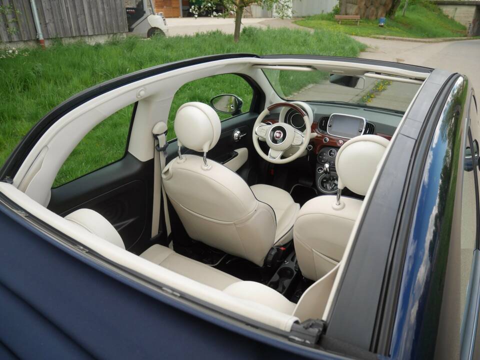 Bild 21/39 von FIAT 500C Riva (1900)