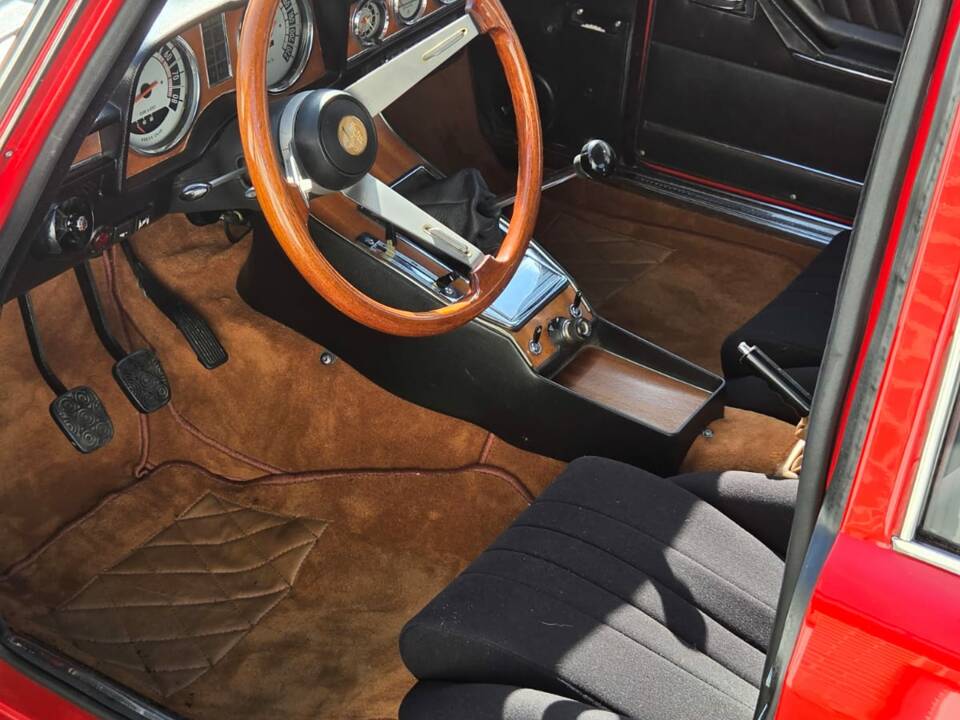 Image 34/50 of Alfa Romeo 2000 Berlina (1973)