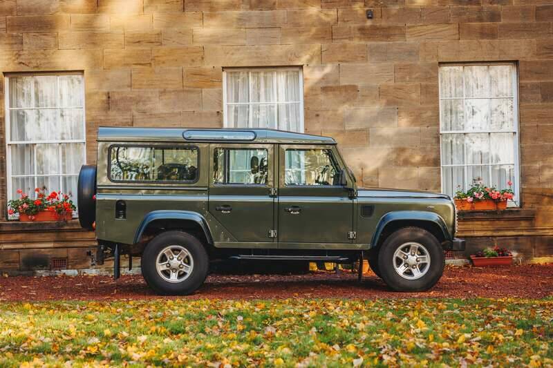 Bild 12/50 von Land Rover Defender 110 (2005)