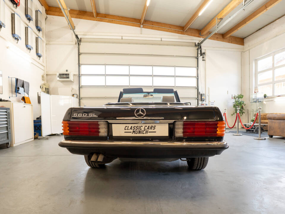 Image 4/14 of Mercedes-Benz 560 SL (1986)