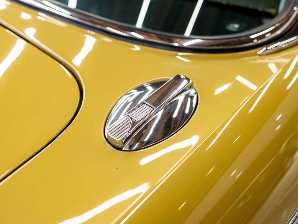 Image 20/50 de Jaguar XJ 6 C 4.2 (1975)