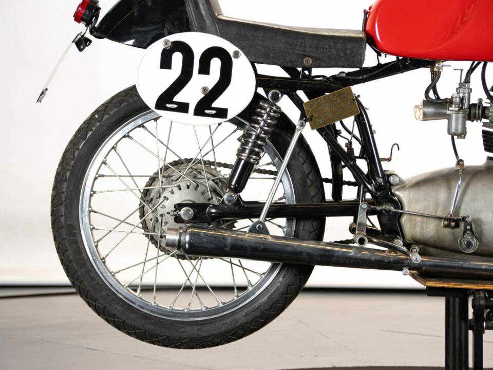 Immagine 36/50 di Gilera 175 Sport (1956)