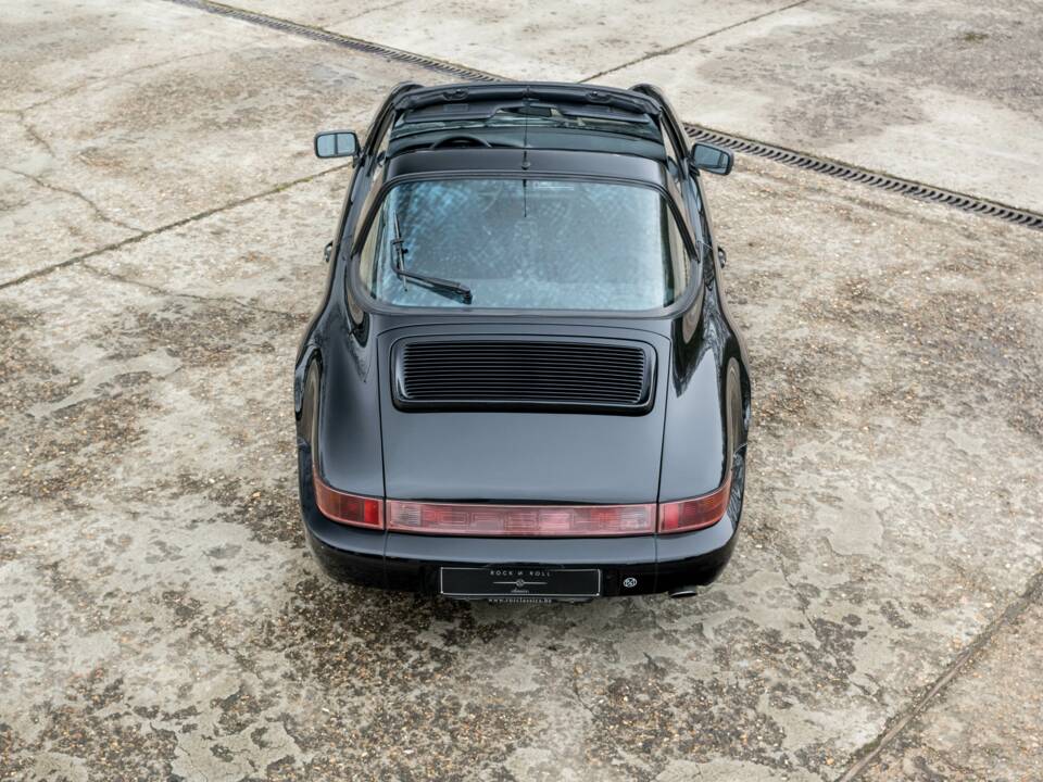 Bild 10/29 von Porsche 911 Carrera 2 (1990)