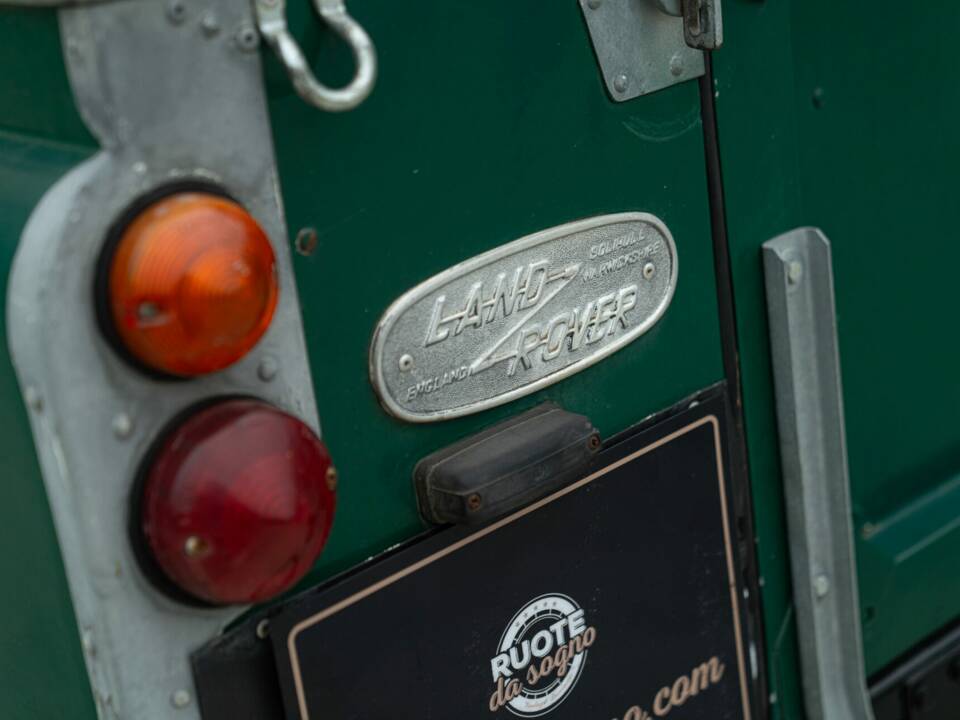 Bild 9/50 von Land Rover 88 (1978)