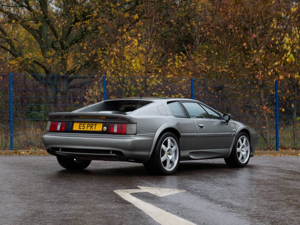 Image 34/50 of Lotus Esprit GT3 (1998)