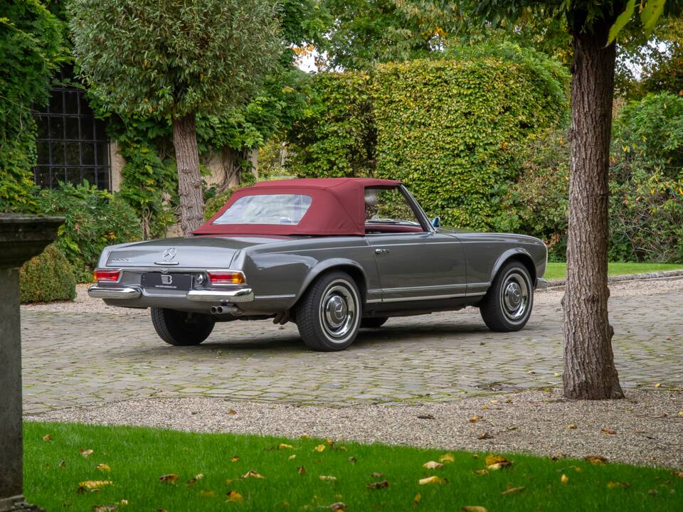 Bild 8/28 von Mercedes-Benz 230 SL (1965)