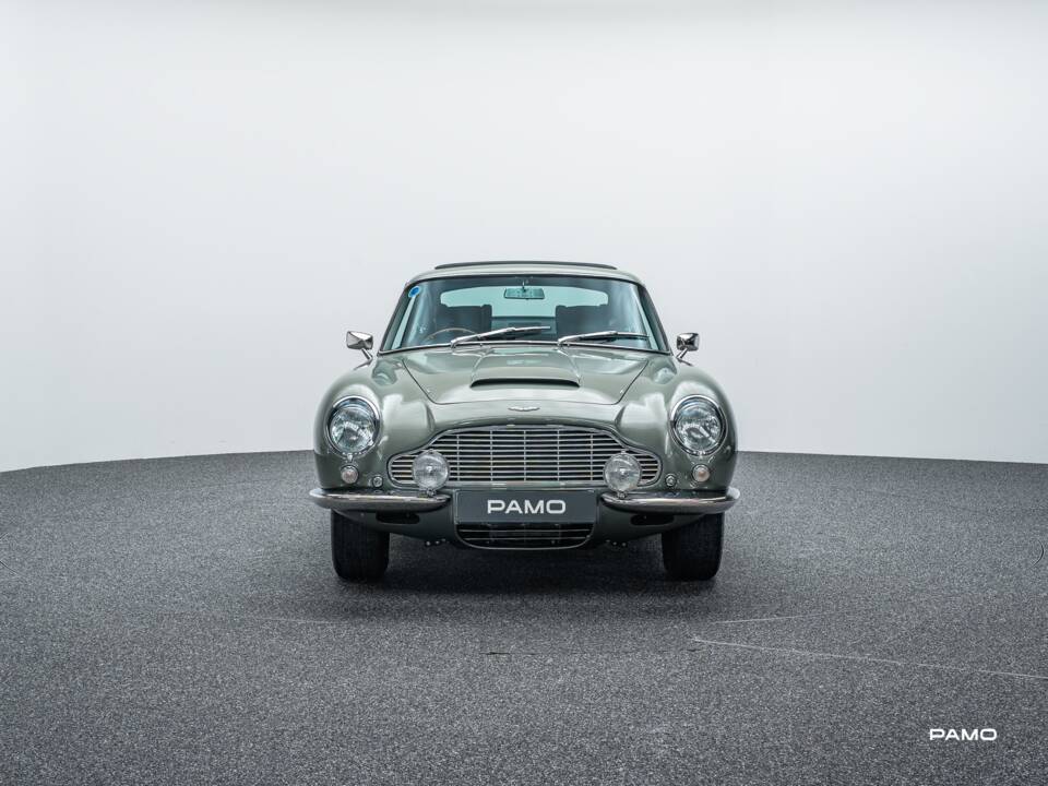 Bild 2/40 von Aston Martin DB 6 (1965)