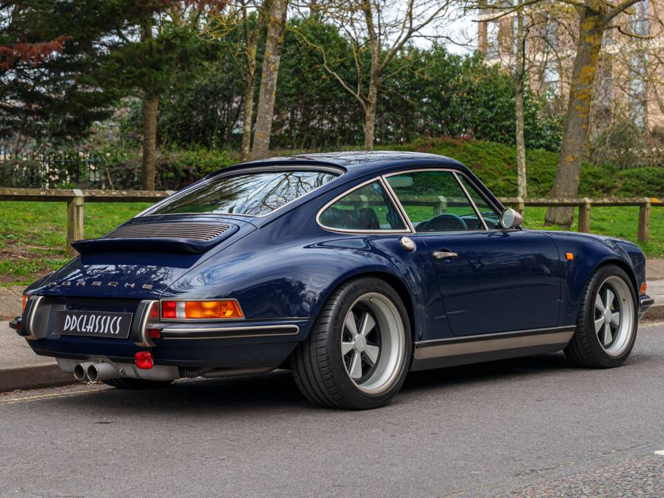 Image 3/34 of Porsche 911 Singer (2023)
