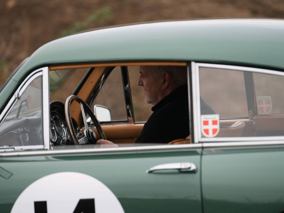 Image 30/31 of Aston Martin DB 2/4 Mk III (1958)