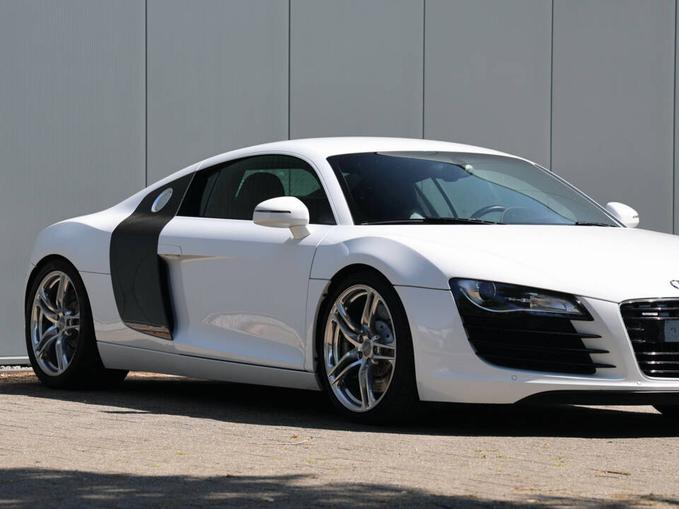 Bild 23/53 von Audi R8 (2008)