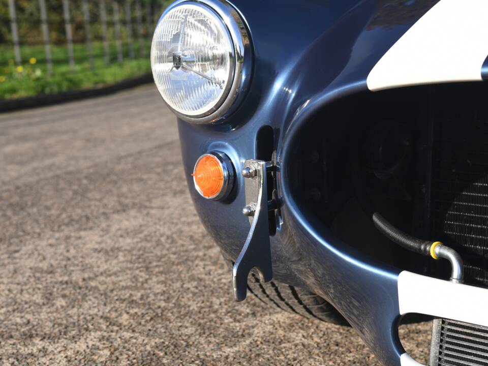 Image 31/50 de AC Cobra 427 (1999)