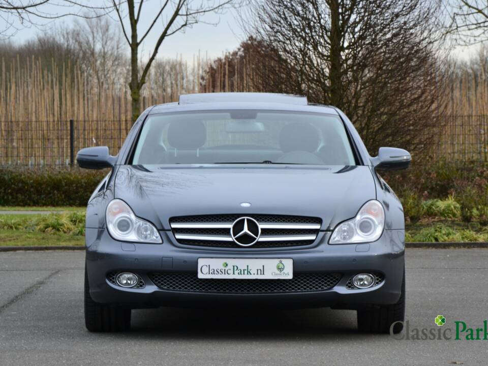 Bild 8/50 von Mercedes-Benz CLS 350 CGI (2008)