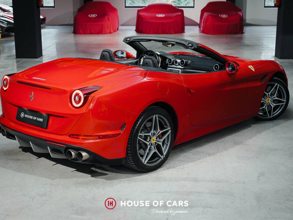 Bild 7/25 von Ferrari California T (2014)