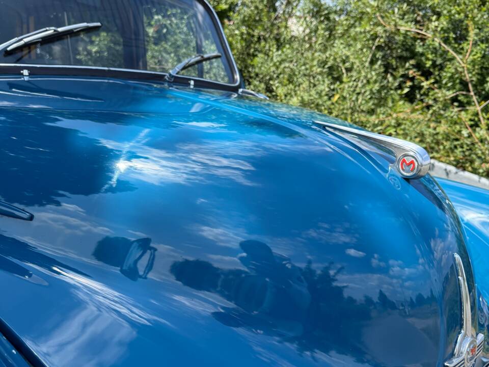 Immagine 9/22 di Morris Minor 1000 Traveller (1970)