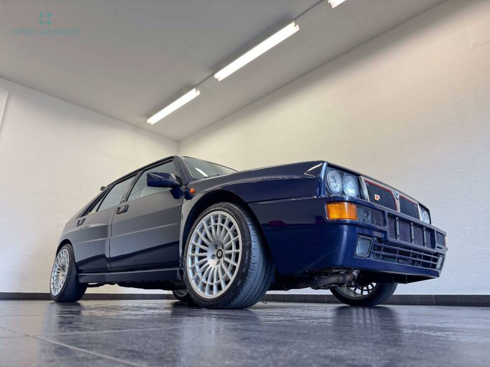 Immagine 5/66 di Lancia Delta HF Integrale Evoluzione II (1993)