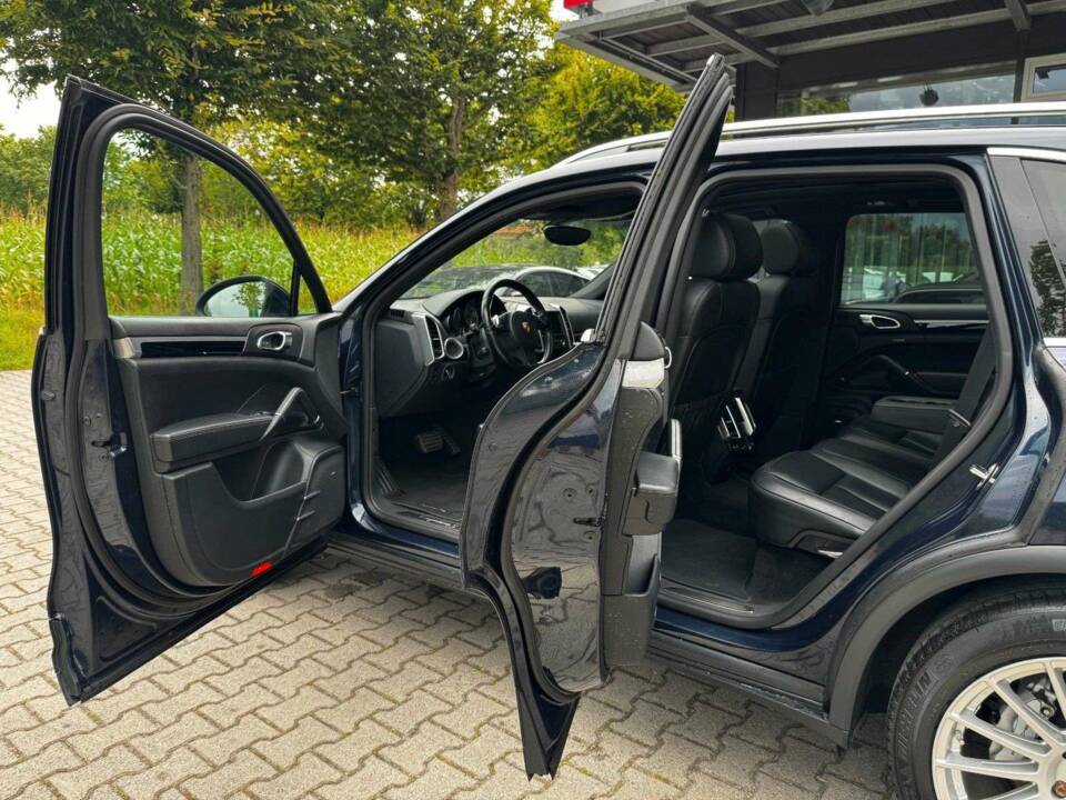 Bild 11/20 von Porsche Cayenne S Diesel (2014)
