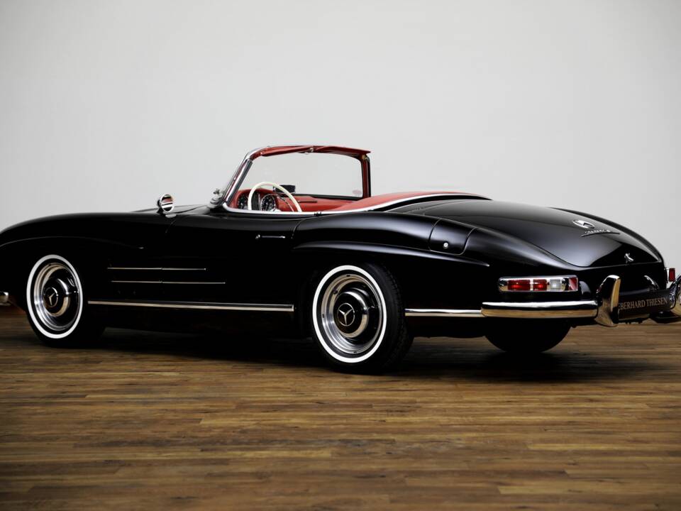 Image 5/29 of Mercedes-Benz 300 SL Roadster (1959)