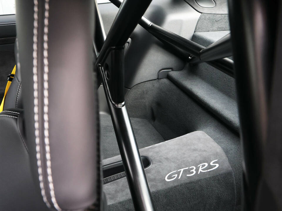 Image 68/82 de Porsche 911 GT3 RS (2015)