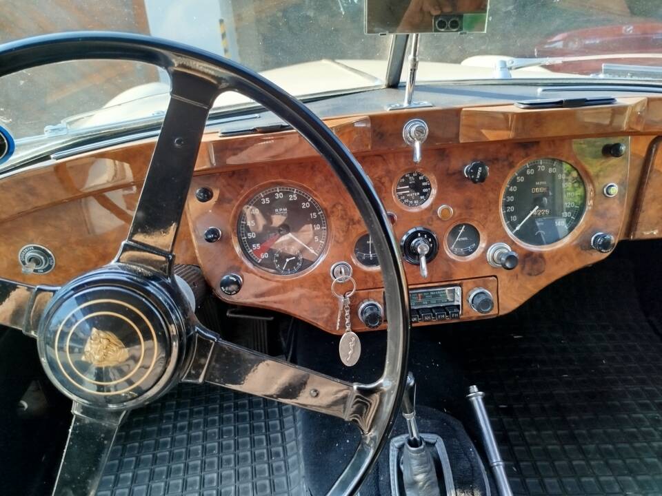 Immagine 55/74 di Jaguar XK 140 SE DHC (1955)