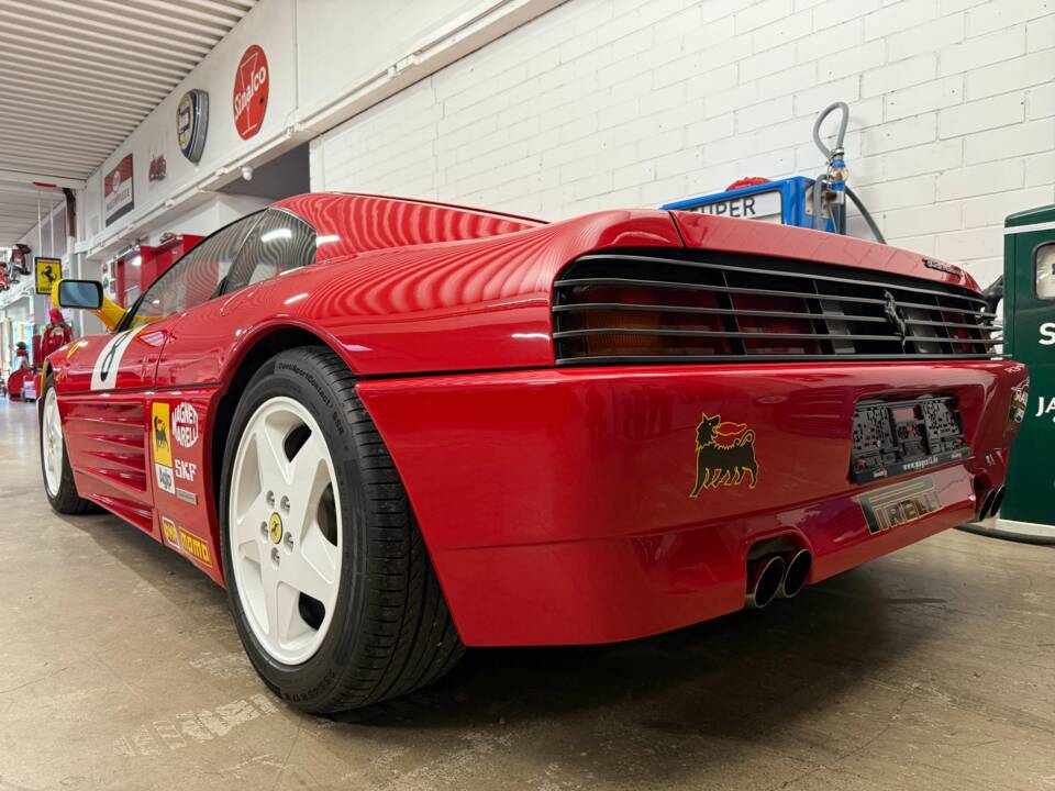 Bild 10/14 von Ferrari 348 TB (1991)