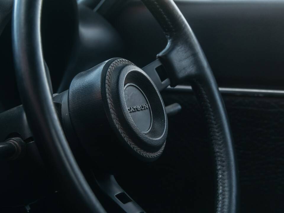 Image 42/50 of Datsun 240 Z (1972)