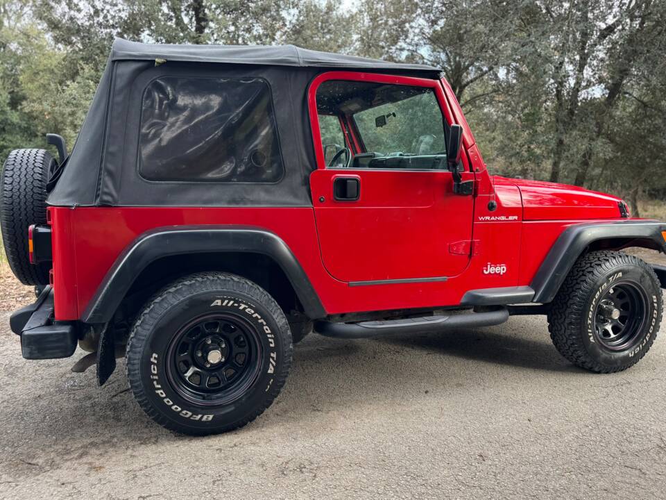 Image 6/31 of Jeep Wrangler Sport 2.5 (1996)