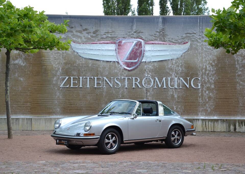 Immagine 17/31 di Porsche 911 2.2 S (1971)