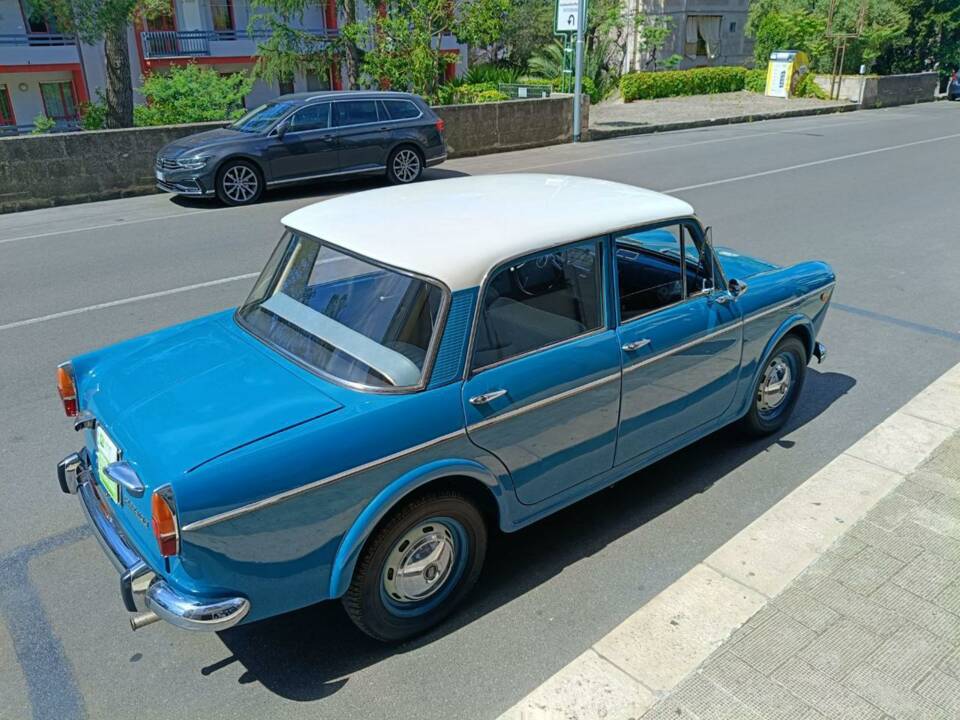 Image 31/40 of FIAT 1100 D (1964)