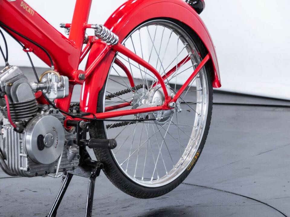 Bild 42/44 von Ducati DUMMY (1952)