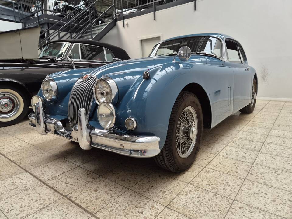 Afbeelding 4/21 van Jaguar XK 150 3.8 SE FHC (1960)