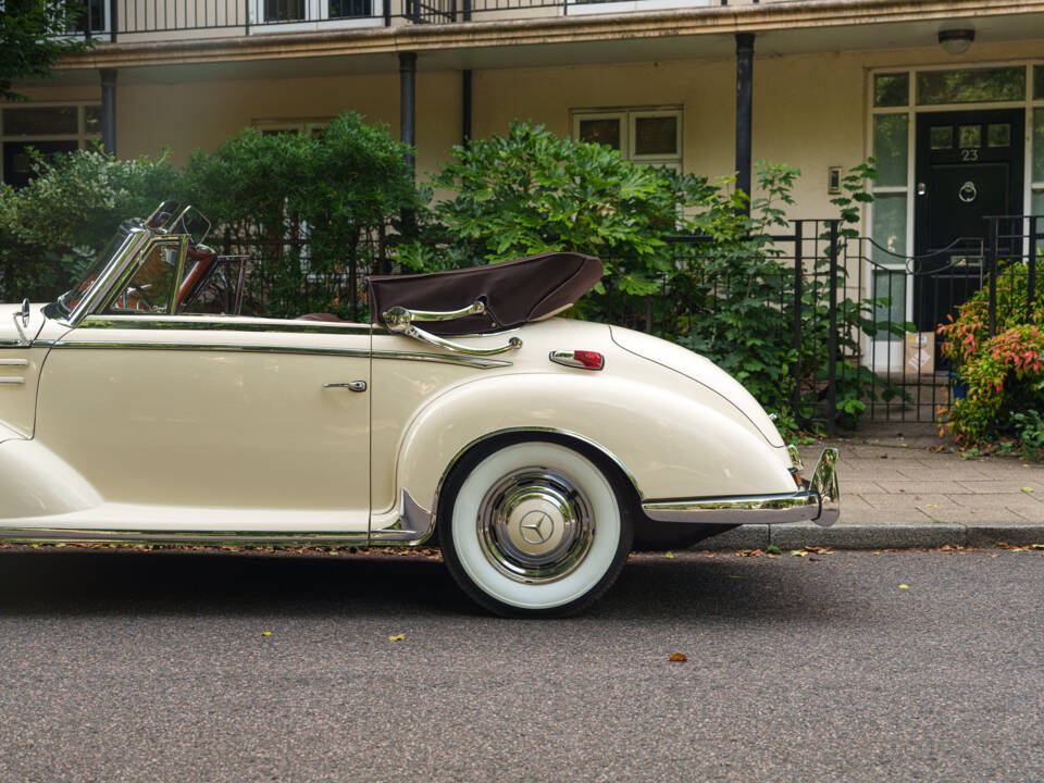 Image 12/29 de Mercedes-Benz 300 S Cabriolet A (1955)