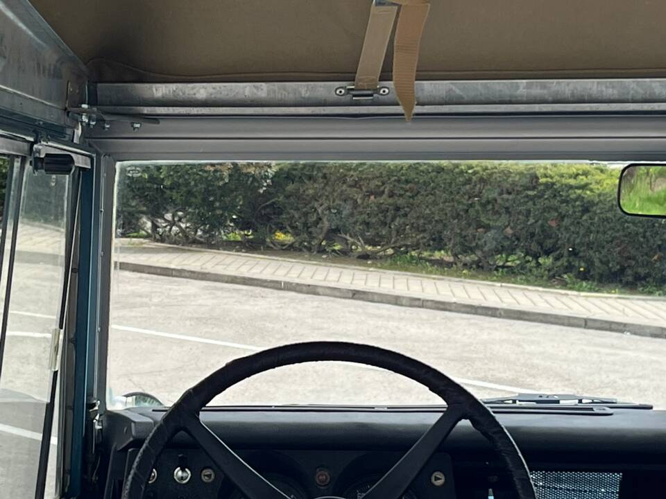 Bild 36/51 von Land Rover 88 (1976)